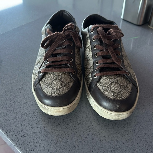 Gucci leather shoes size 9.5 - Picture 2 of 5